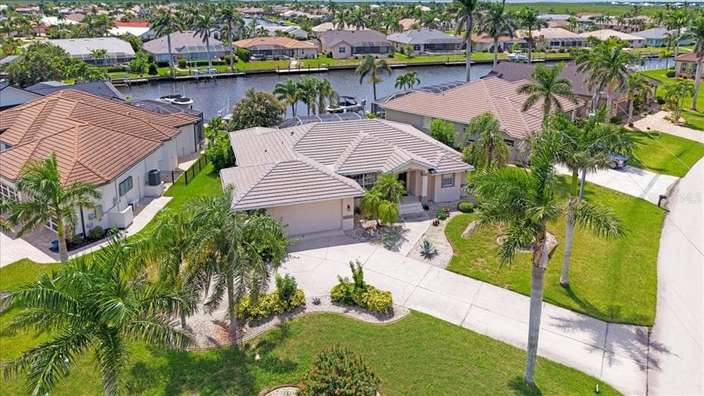 527 SAINT GIRONS COURT 1