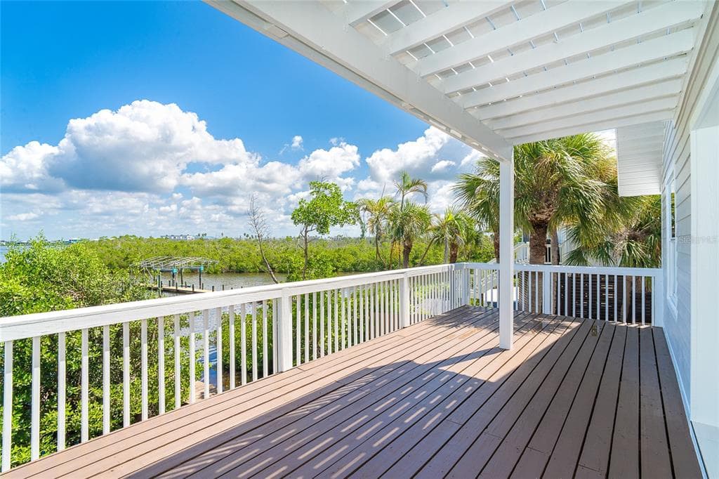 20 N GULF BOULEVARD photo 17