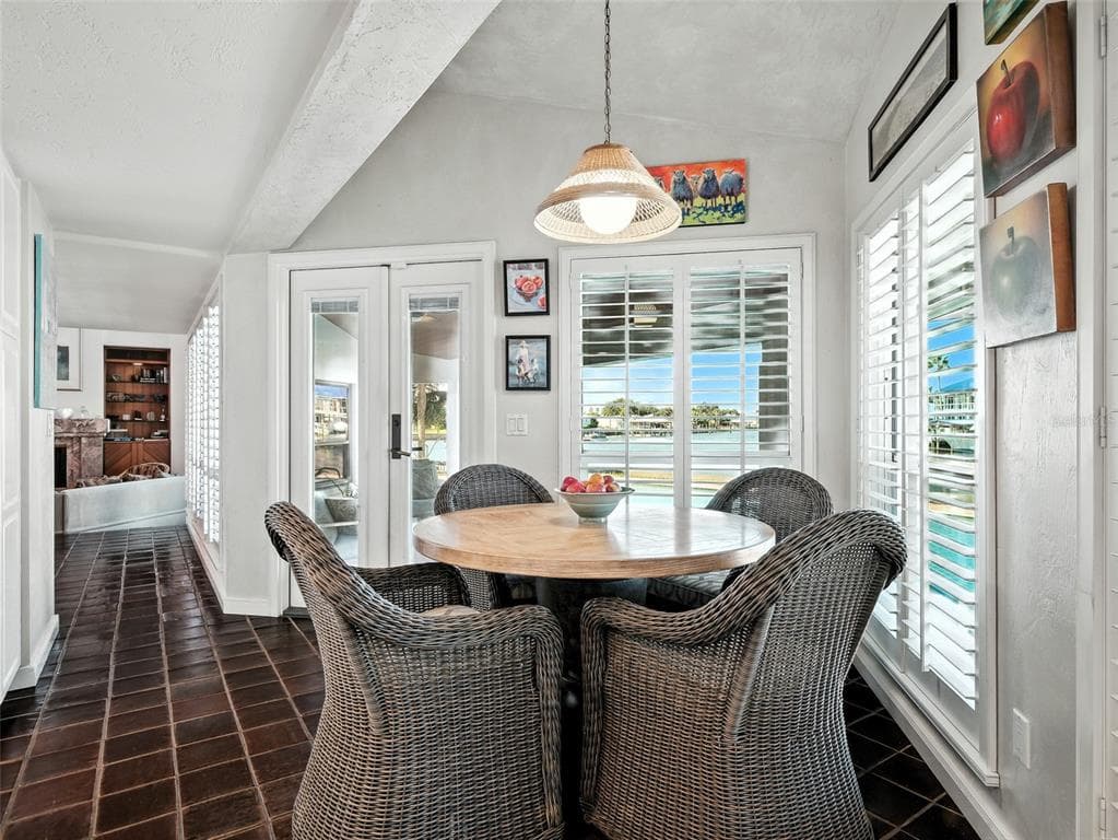 448 QUAY ASSISI photo 24