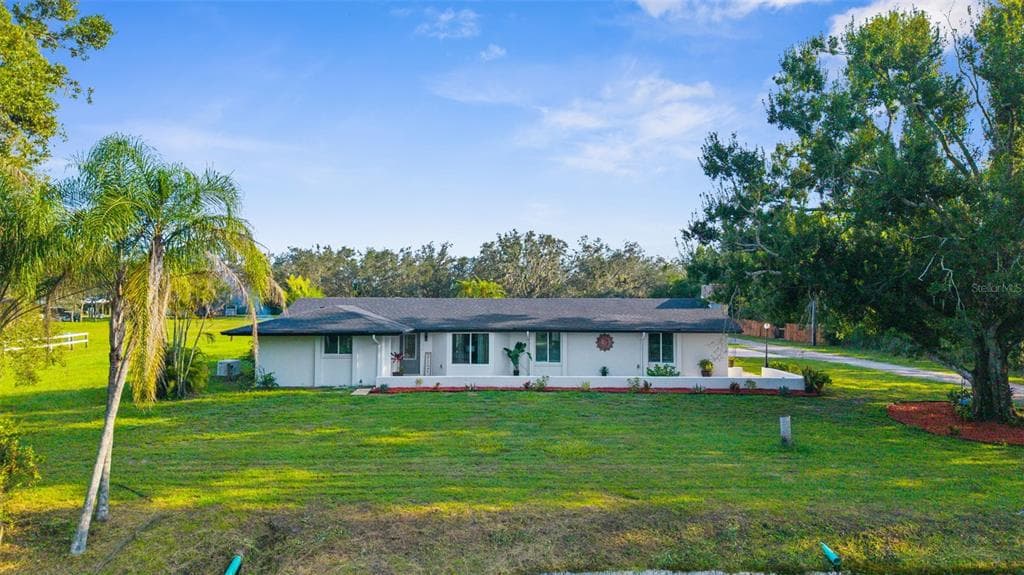 22226 E STATE ROAD 64 photo 3