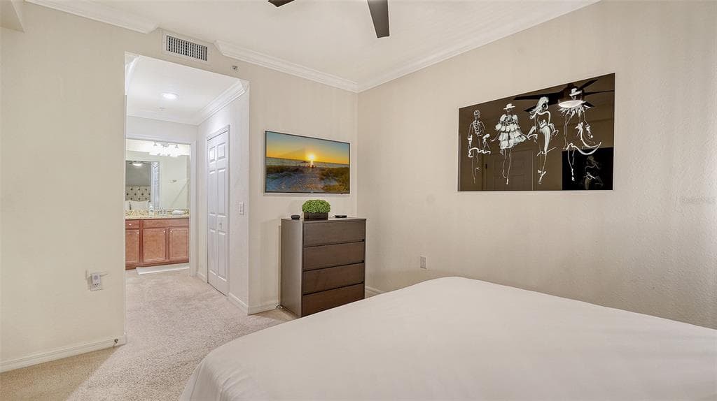 16804 VARDON TERRACE 107 photo 20