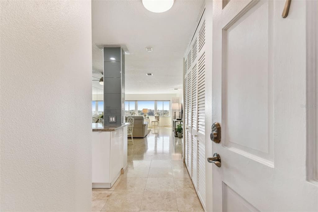 100 BLUFF VIEW DRIVE 607A photo 10