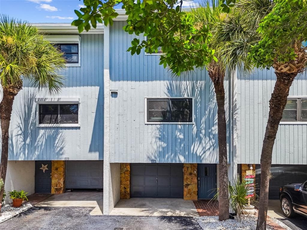 12134 CAPRI CIR S #803 2