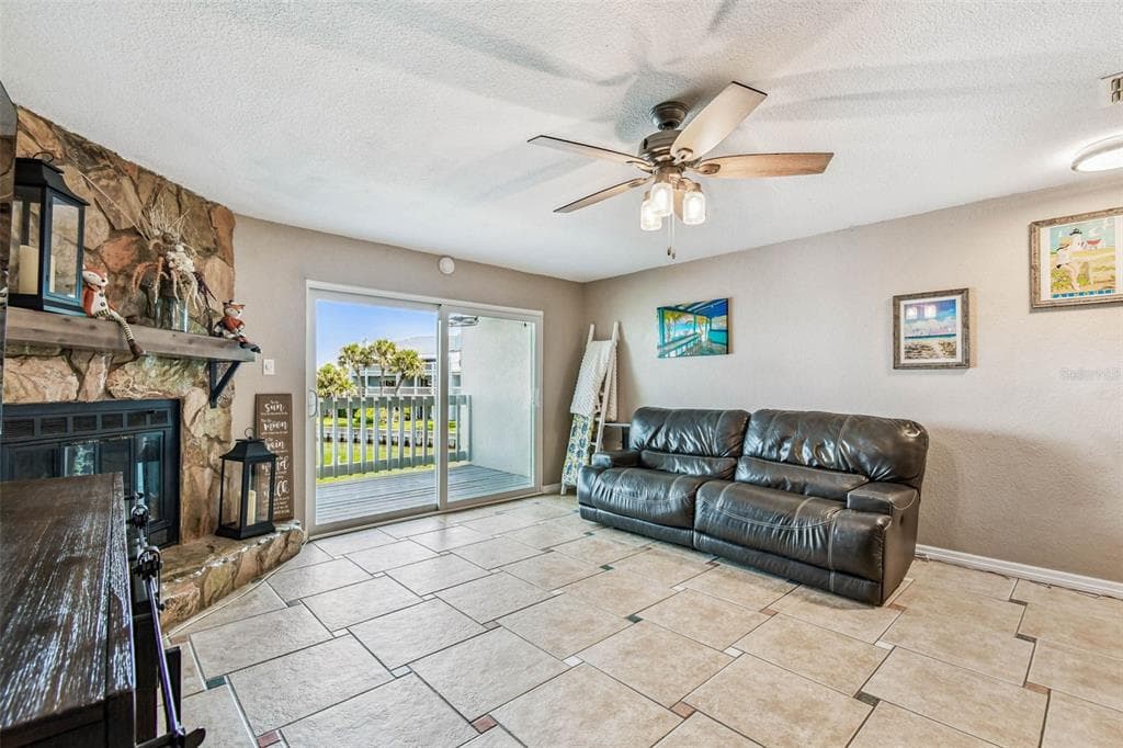 12134 CAPRI CIR S #803 4