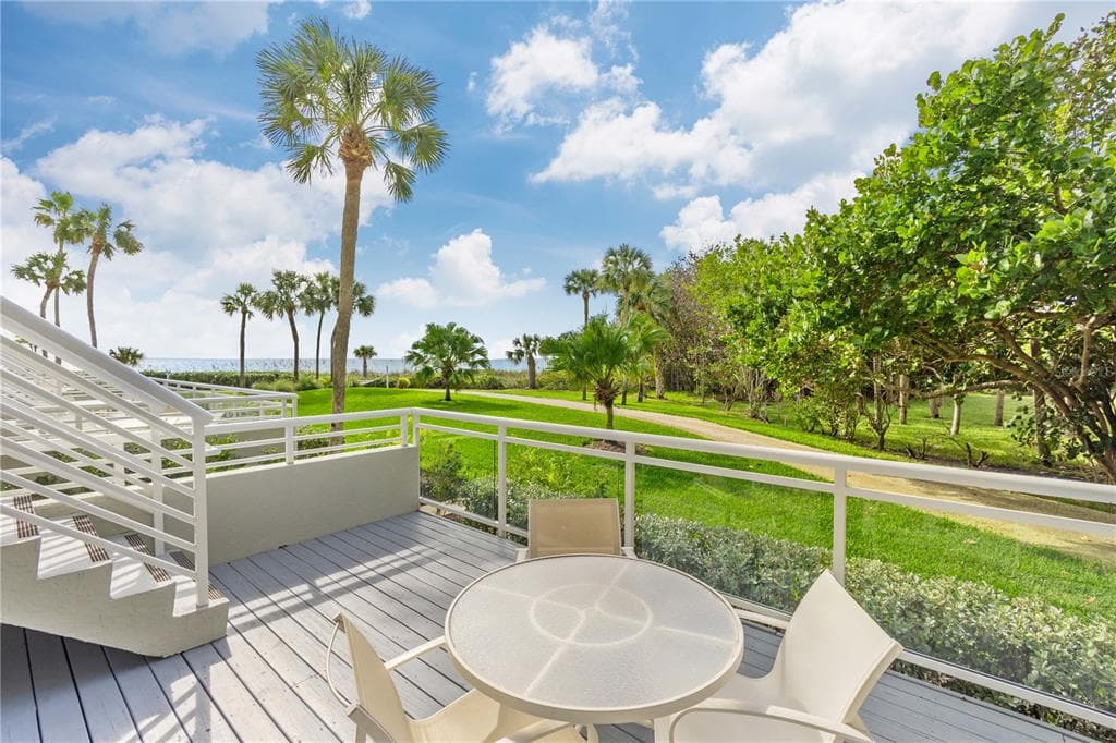 240 SANDS POINT ROAD 4102 photo 22