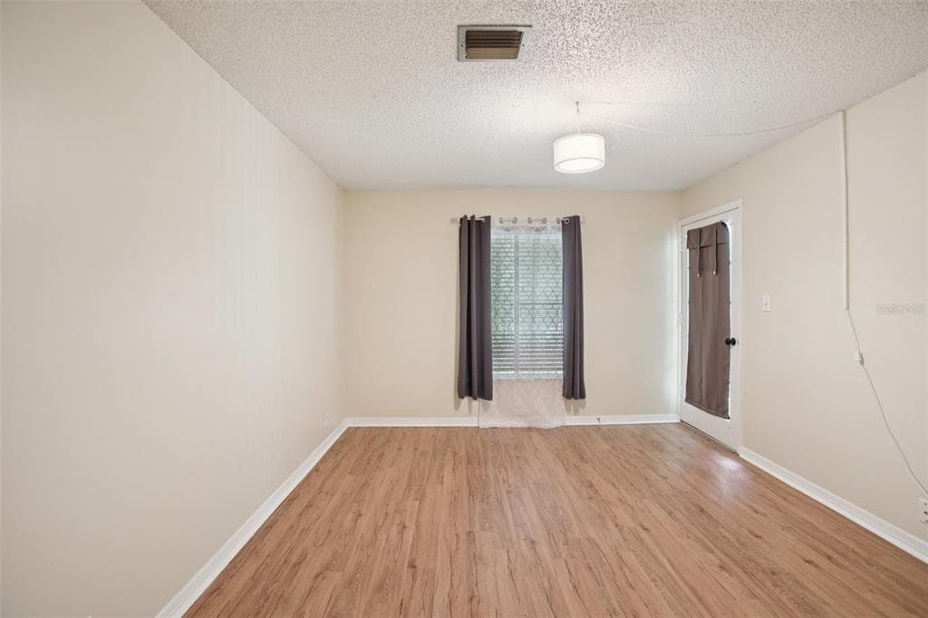 7300 SUNSHINE SKYWAY LANE S 202 photo 20