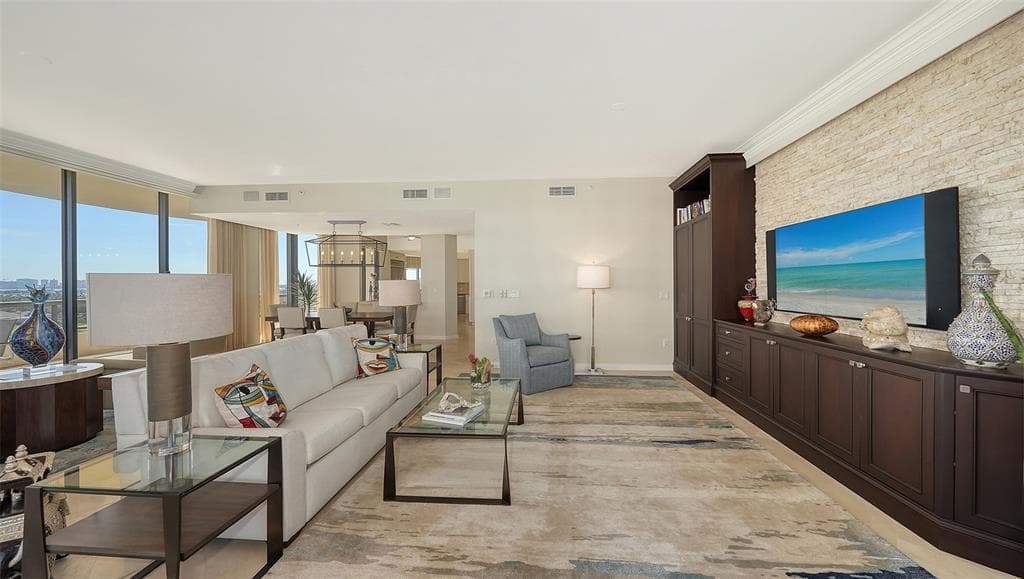 435 L AMBIANCE DRIVE L707 photo 8