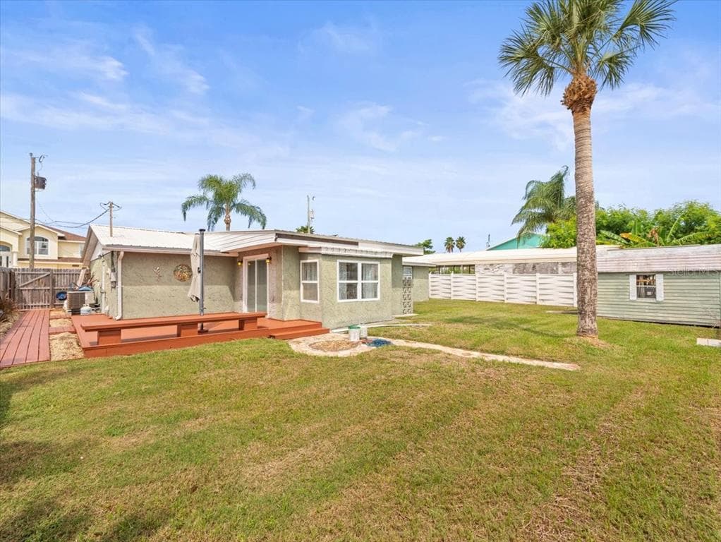 3408 CRAPE MYRTLE DRIVE 4
