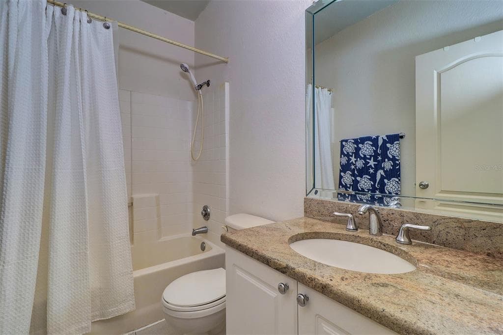 2757 VIA CIPRIANI 1114A photo 23