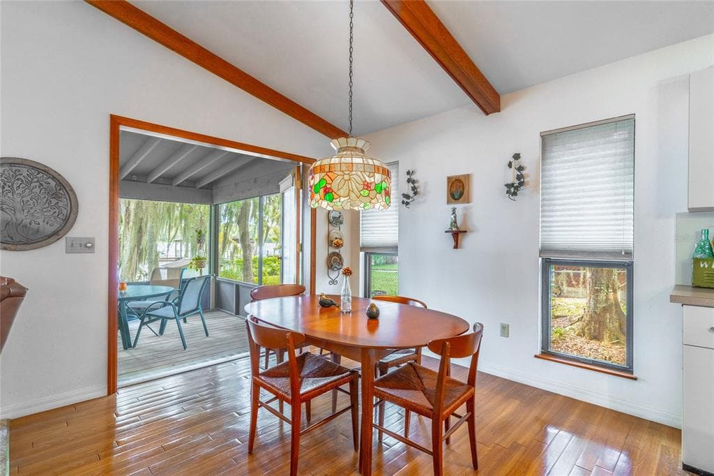121 N LAKE GEORGE DRIVE photo 20