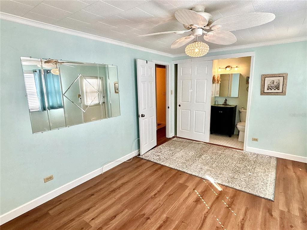 144 AMERICANA COURT NE 218 photo 13