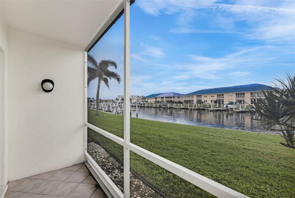 311 GARVIN STREET 205A photo 22