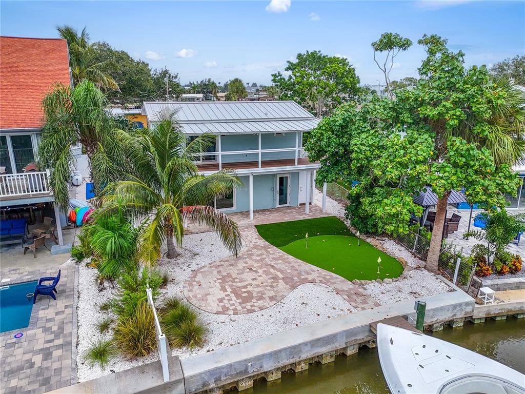 349 BAHIA VISTA DRIVE 4
