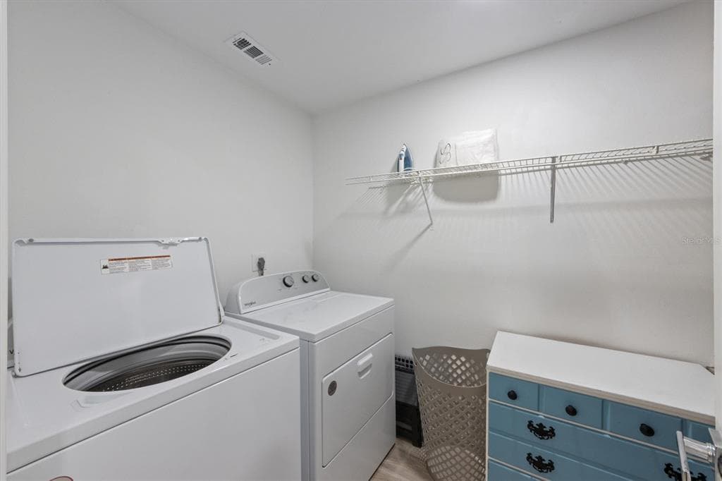 6808 PALM DRIVE B photo 16