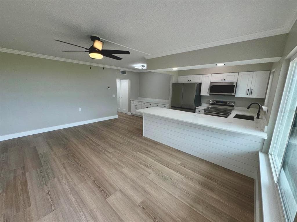 767 JOHN RINGLING BOULEVARD #2 5