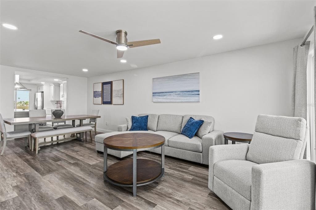 14950 GULF BOULEVARD 503 photo 15