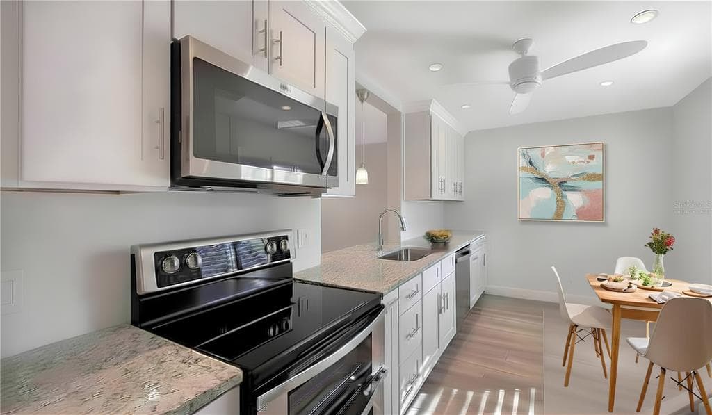 4976 GULF OF MEXICO DRIVE Villa 18 photo 9