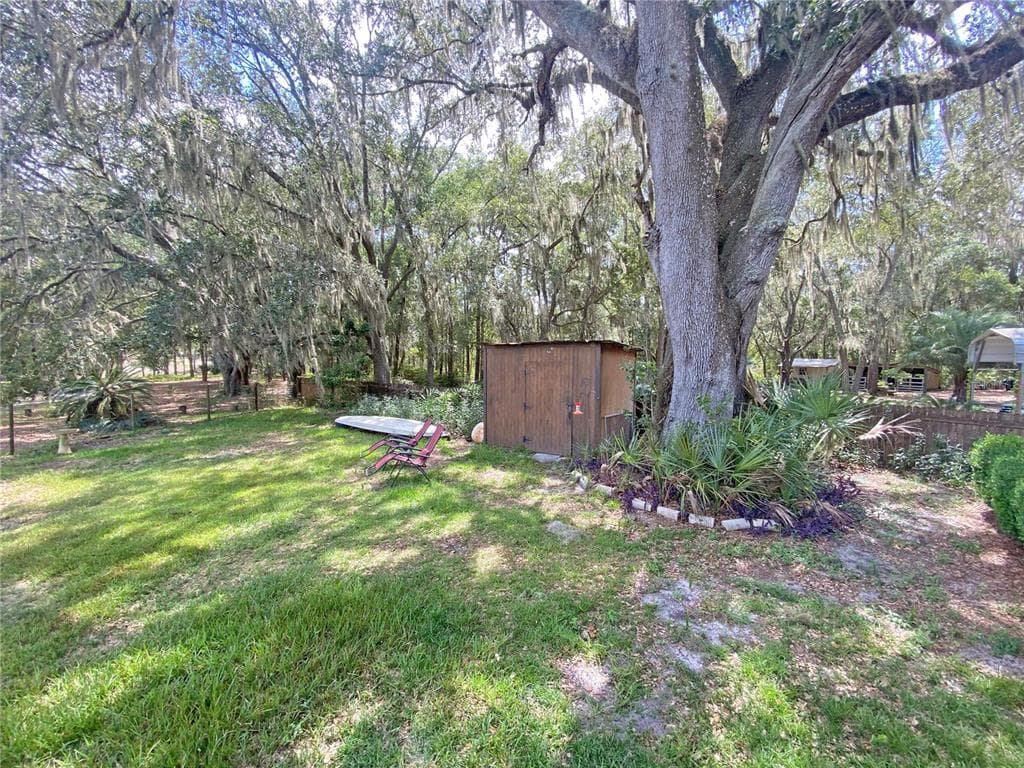 148 SWAN LAKE DRIVE photo 24