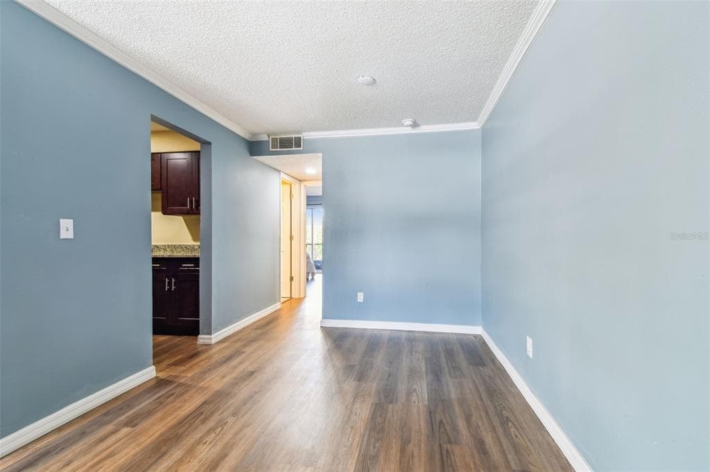 9115 TUDOR DRIVE E106 photo 15