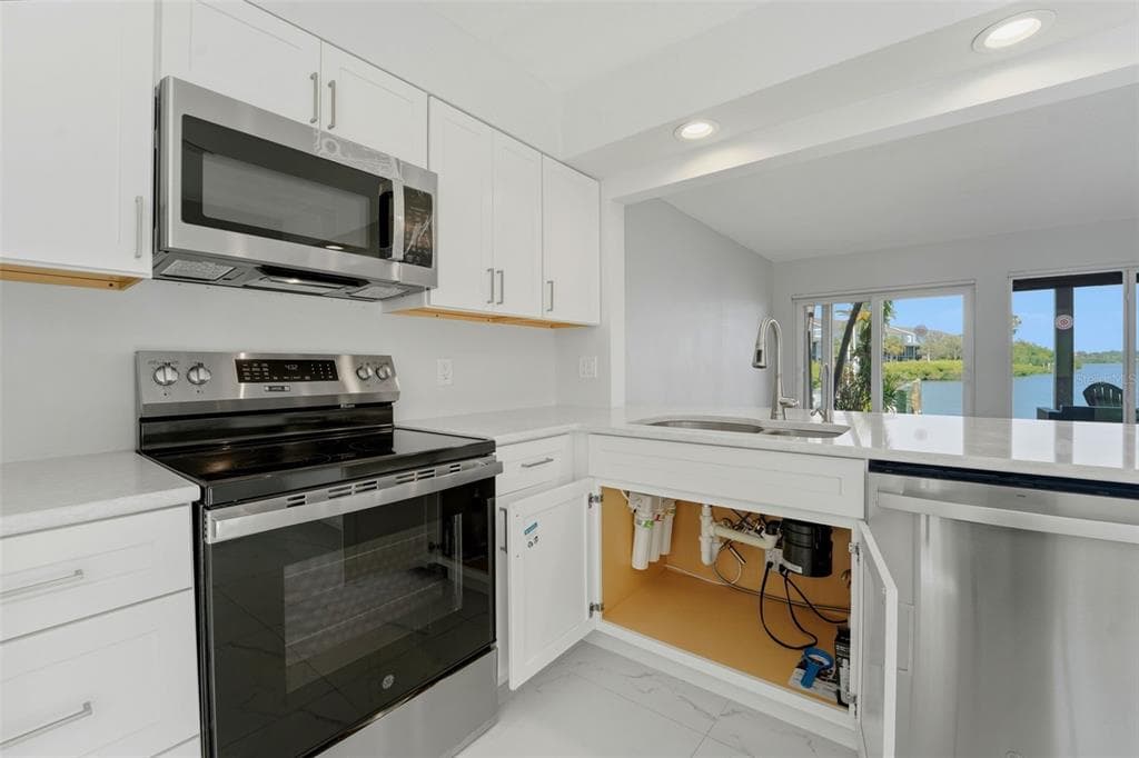 833 E GULF BOULEVARD 103 photo 8