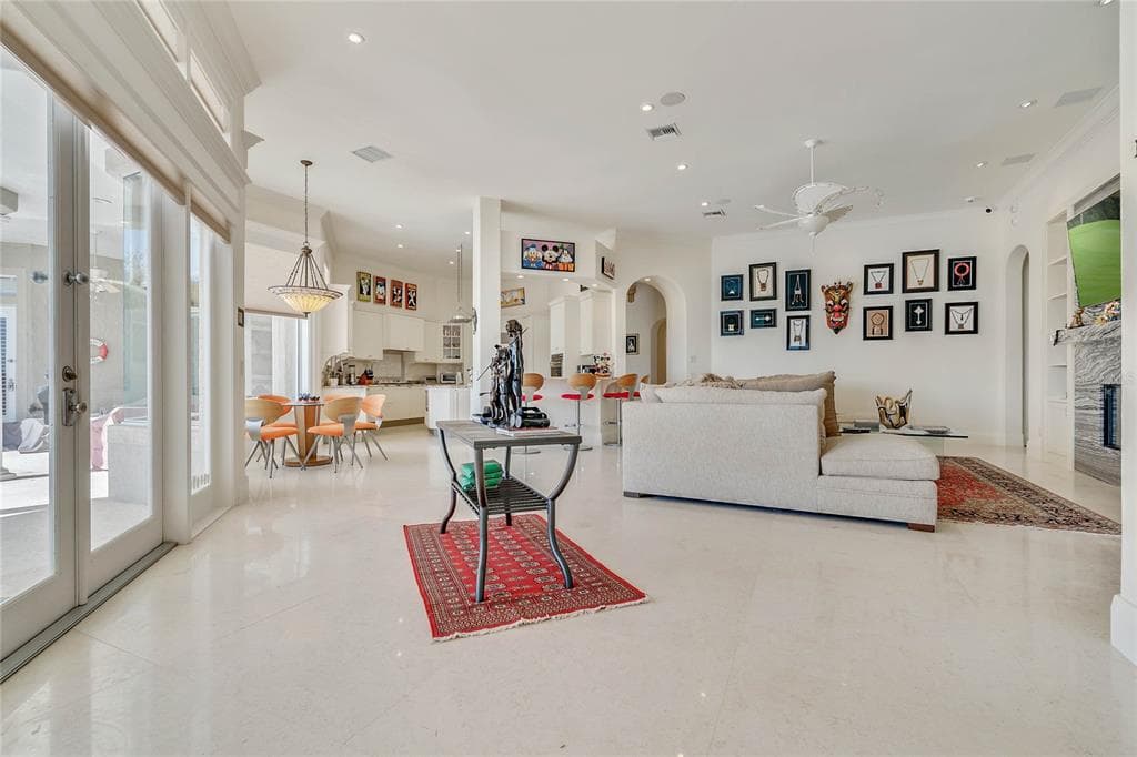 9245 SOUTHERN BREEZE DRIVE photo 10