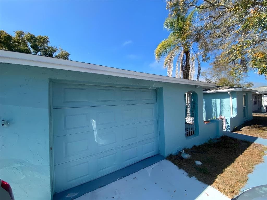 1817 DARTMOUTH DRIVE photo 5