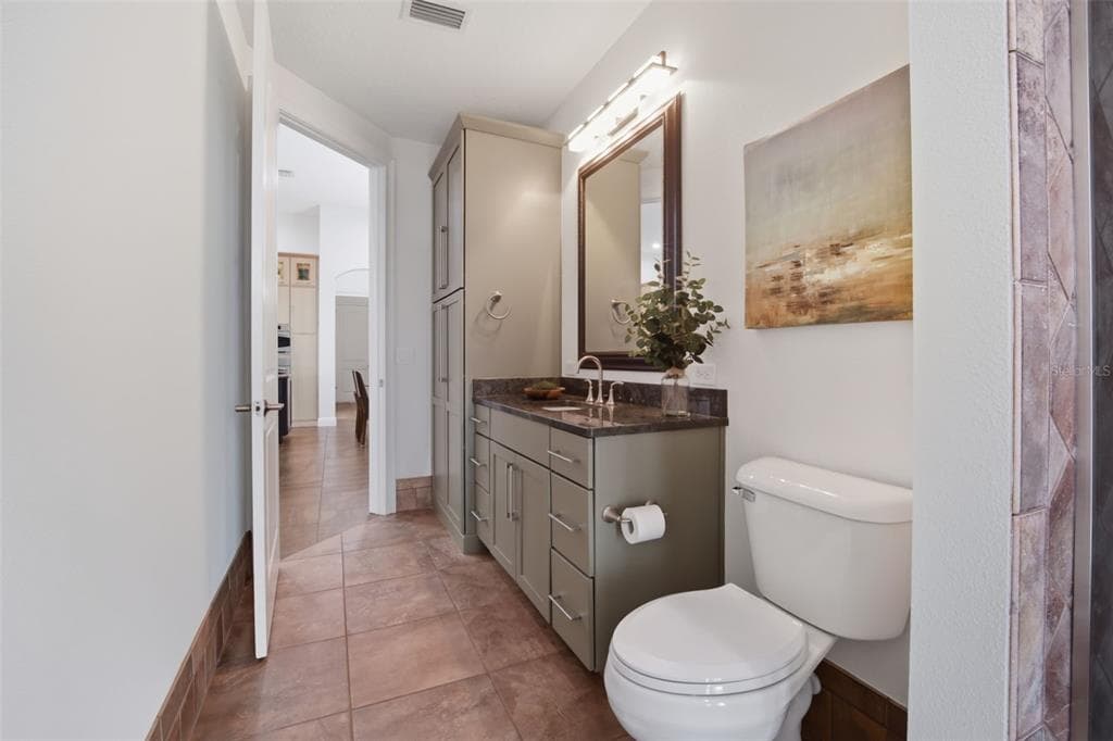 3215 GULF CITY ROAD photo 23