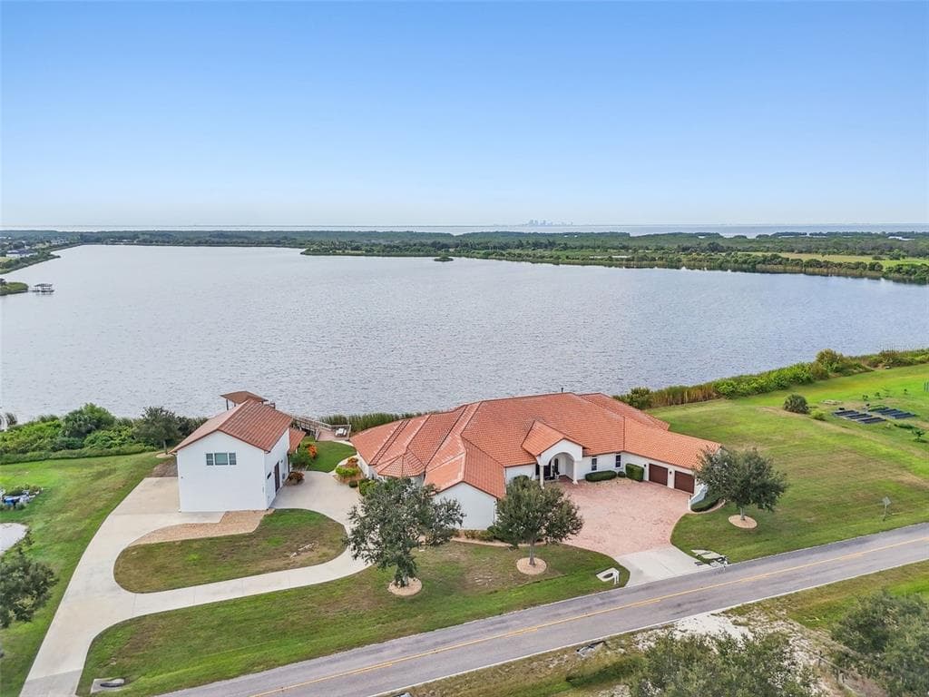 3215 GULF CITY ROAD 5