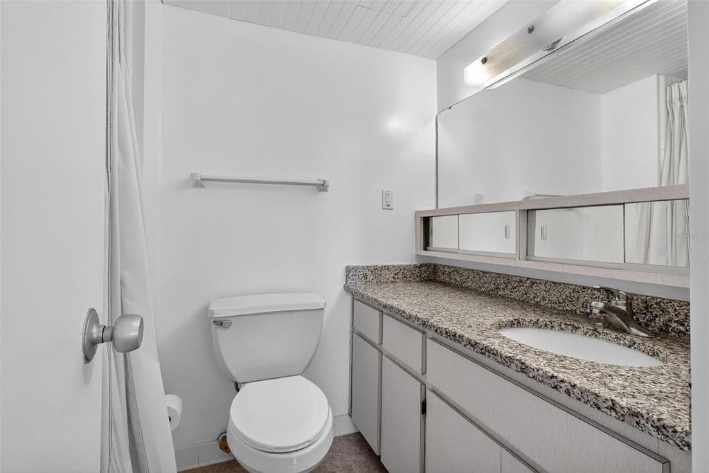 31 ISLAND WAY 408 photo 20