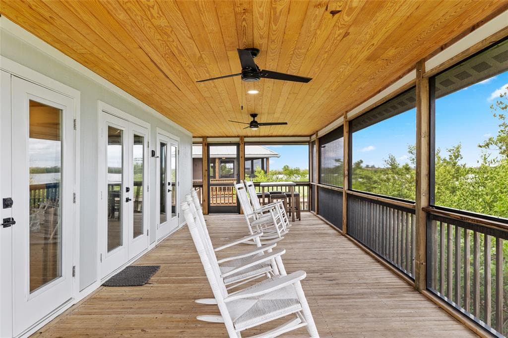 8772 LITTLE GASPARILLA ISLAND photo 18