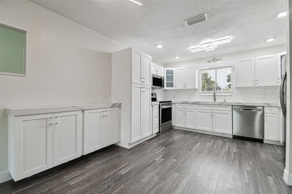4036 CORTEZ DRIVE A photo 12