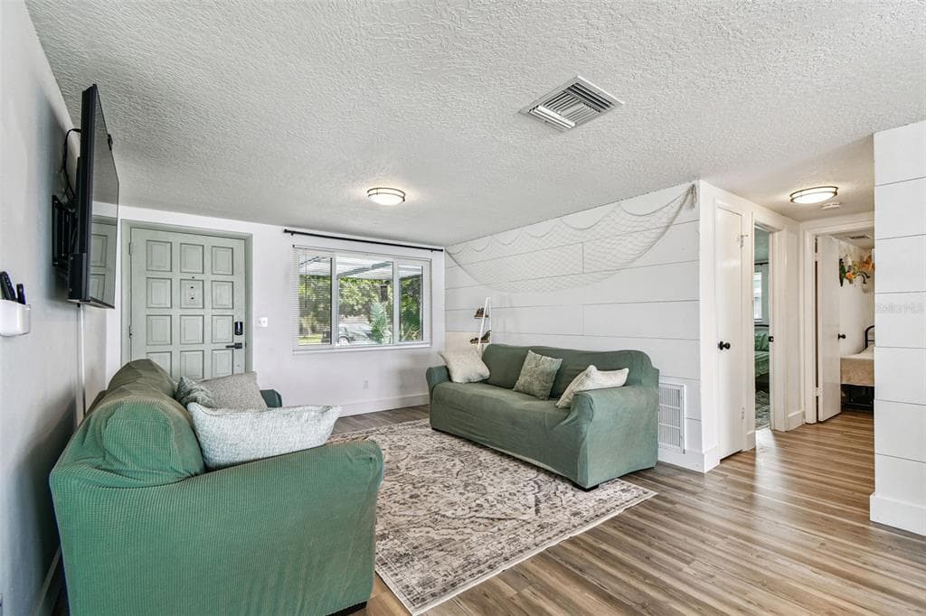 3222 JACKSON DRIVE photo 7