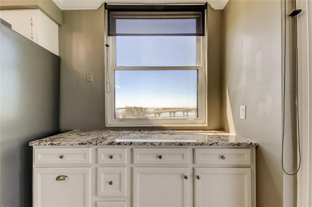 6265 SUN BOULEVARD 806 photo 11