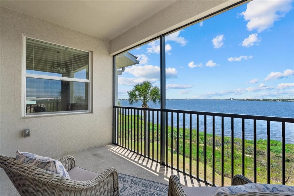 1030 TIDEWATER SHORES LOOP #406 1