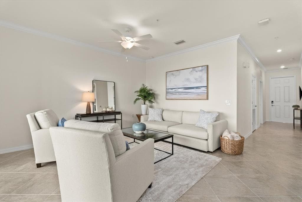 1030 TIDEWATER SHORES LOOP 406 photo 15