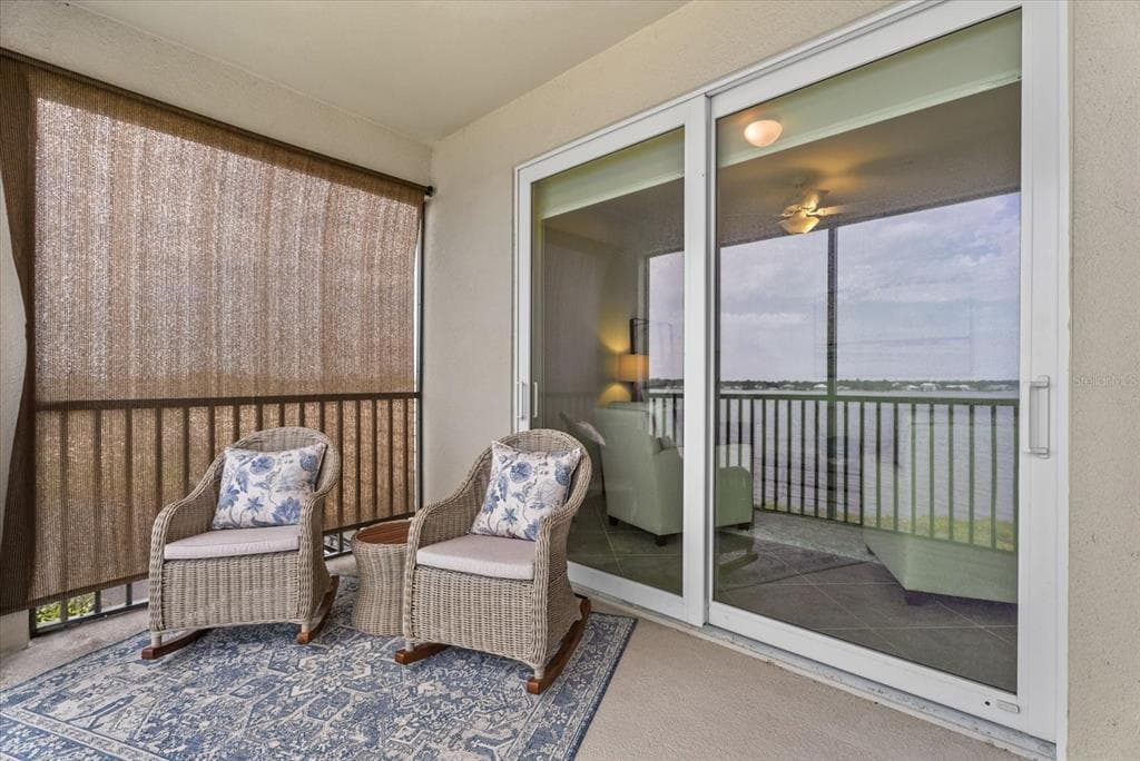 1030 TIDEWATER SHORES LOOP 406 photo 19