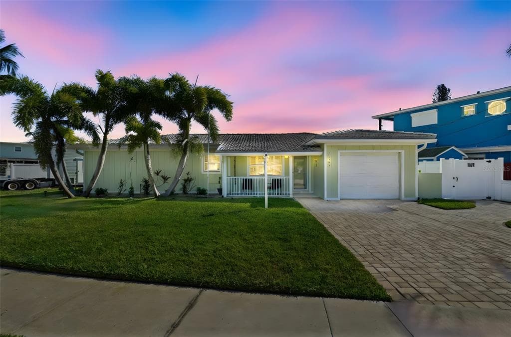15302 HARBOR DRIVE 2