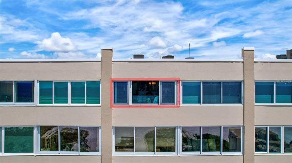 6140 MIDNIGHT PASS ROAD #902 5