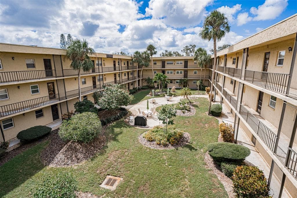 11485 OAKHURST ROAD 200-306 photo 1
