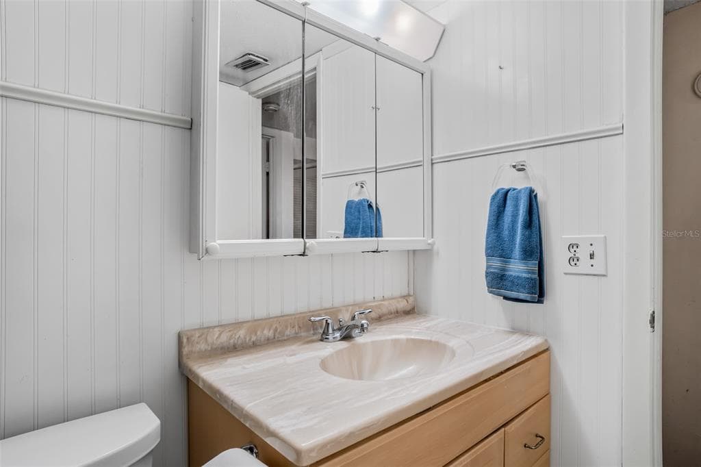 11485 OAKHURST ROAD 200-306 photo 24