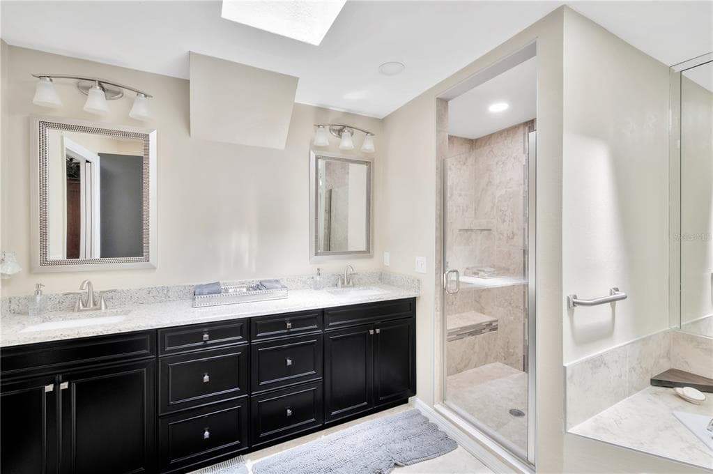 11526 RIVER COUNTRY DRIVE photo 25