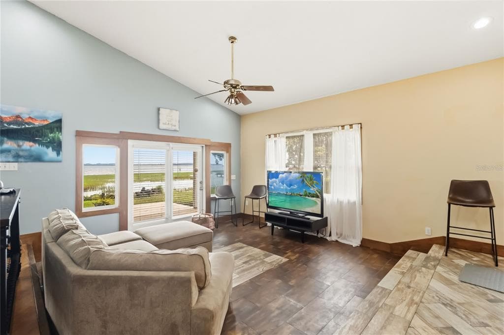 6210 ALLIGATOR LAKE SHORE E photo 21