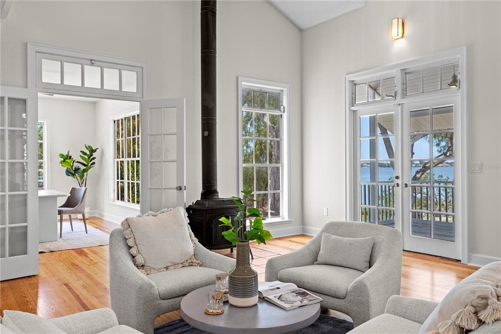 5216 13TH STREET photo 11