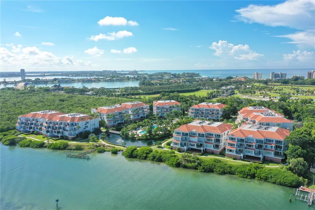 350 GULF OF MEXICO DRIVE #211 3