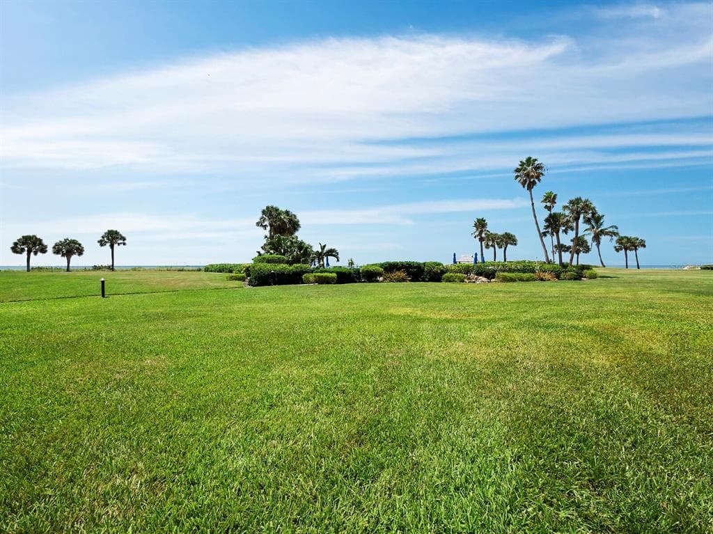 4825 GULF OF MEXICO DRIVE 105 photo 19