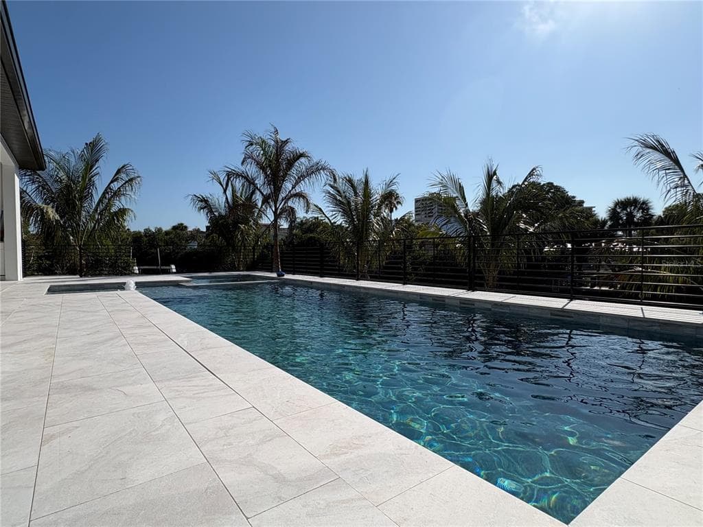 276 ISLAND CIRCLE photo 19