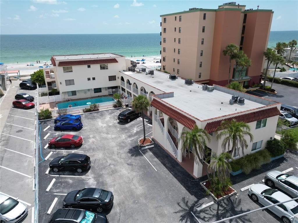 17300 GULF BOULEVARD 9 photo 14