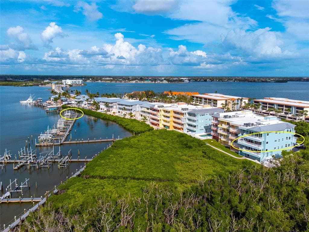 1420 BEACH ROAD #204 3