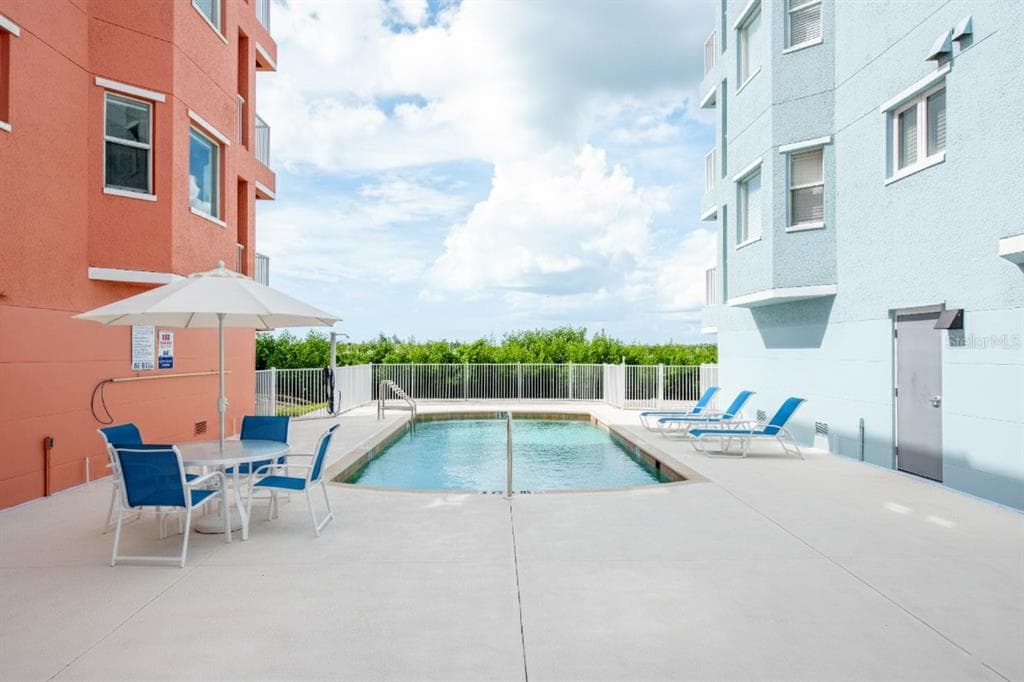 1420 BEACH ROAD 204 photo 9