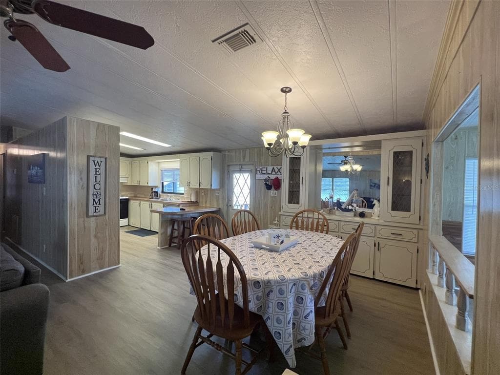 2055 S FLORAL AVENUE 133 photo 13